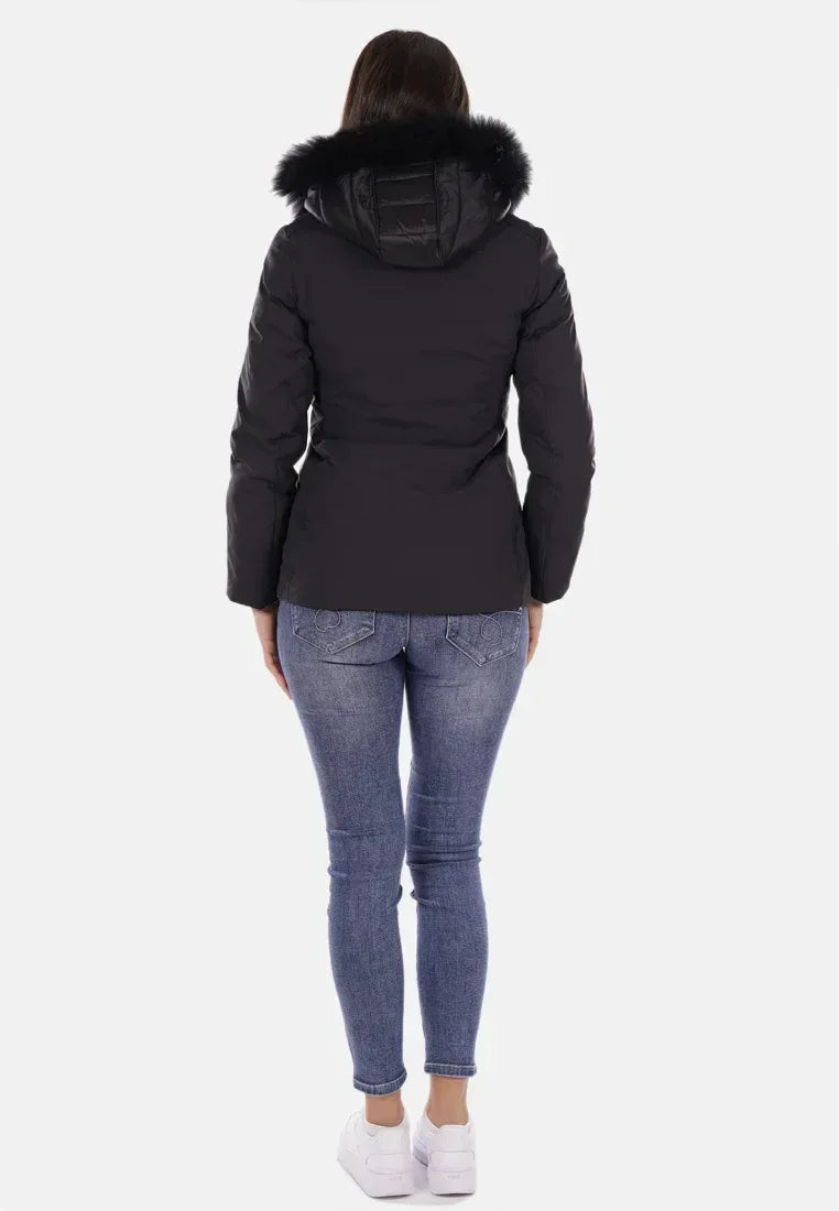 giubbino yeszee con cappuccio e pelliccia e finto gilet - Identity Look