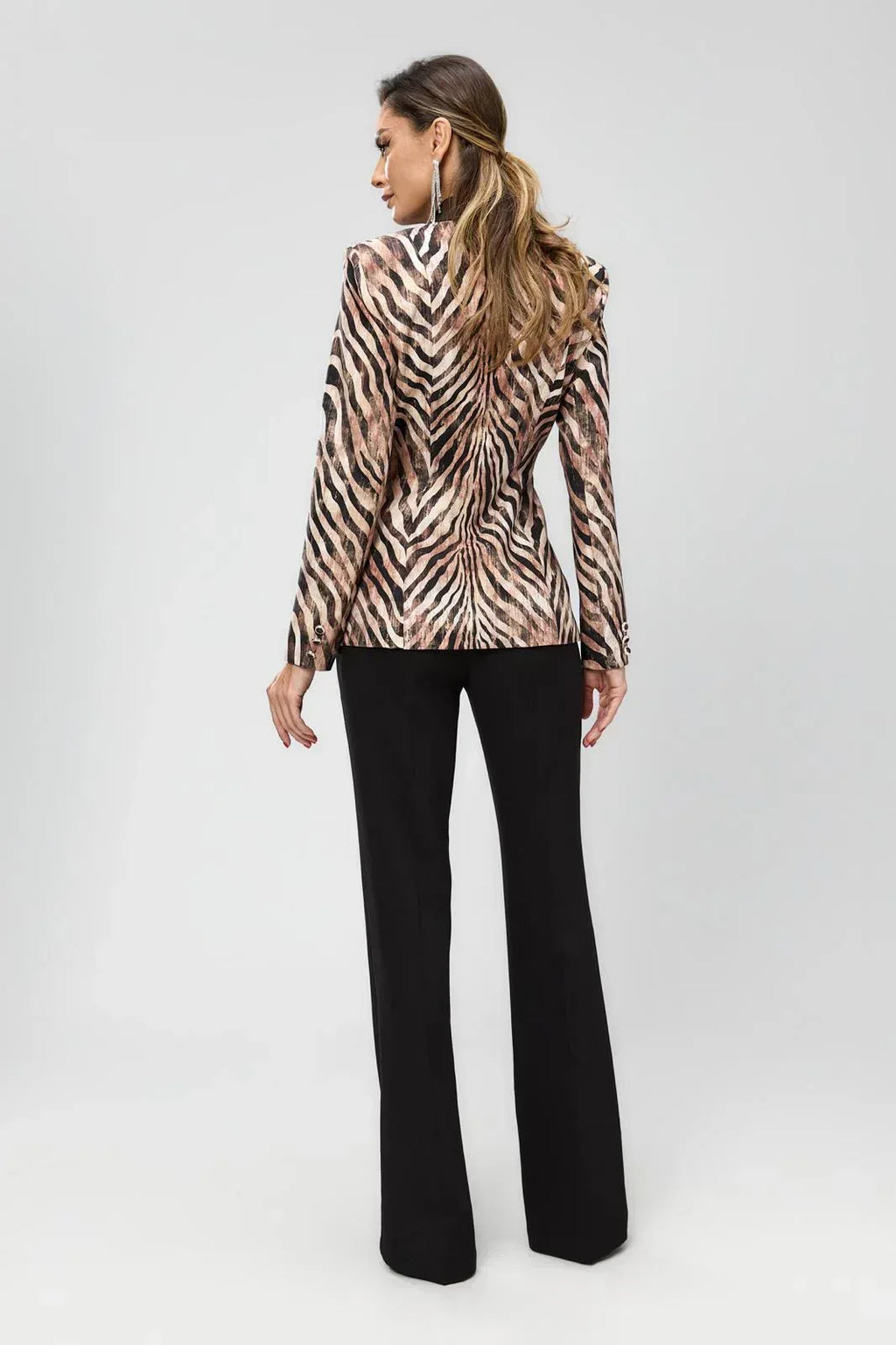 tailleur elegante nero e animalier - Identity Look