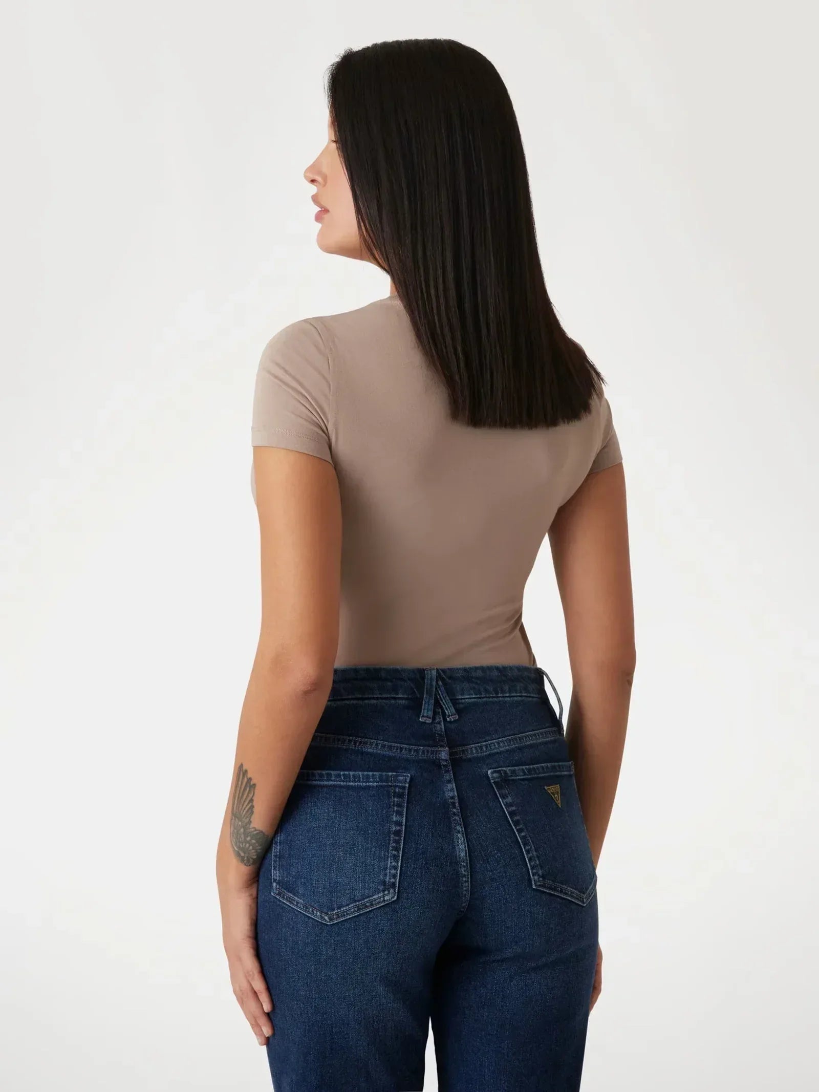 Guess t-shirt logo - Identity Look