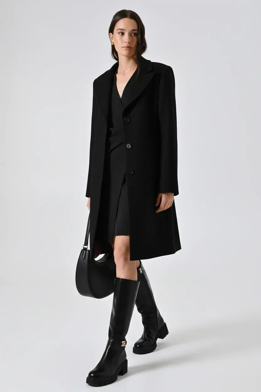 Rinascimento Cappotto curvy nero - Identity Look