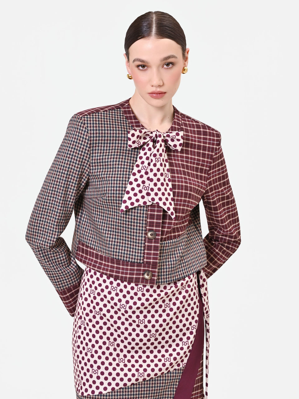 Rinascimento giacca bordeax con design patchwork e fiocco