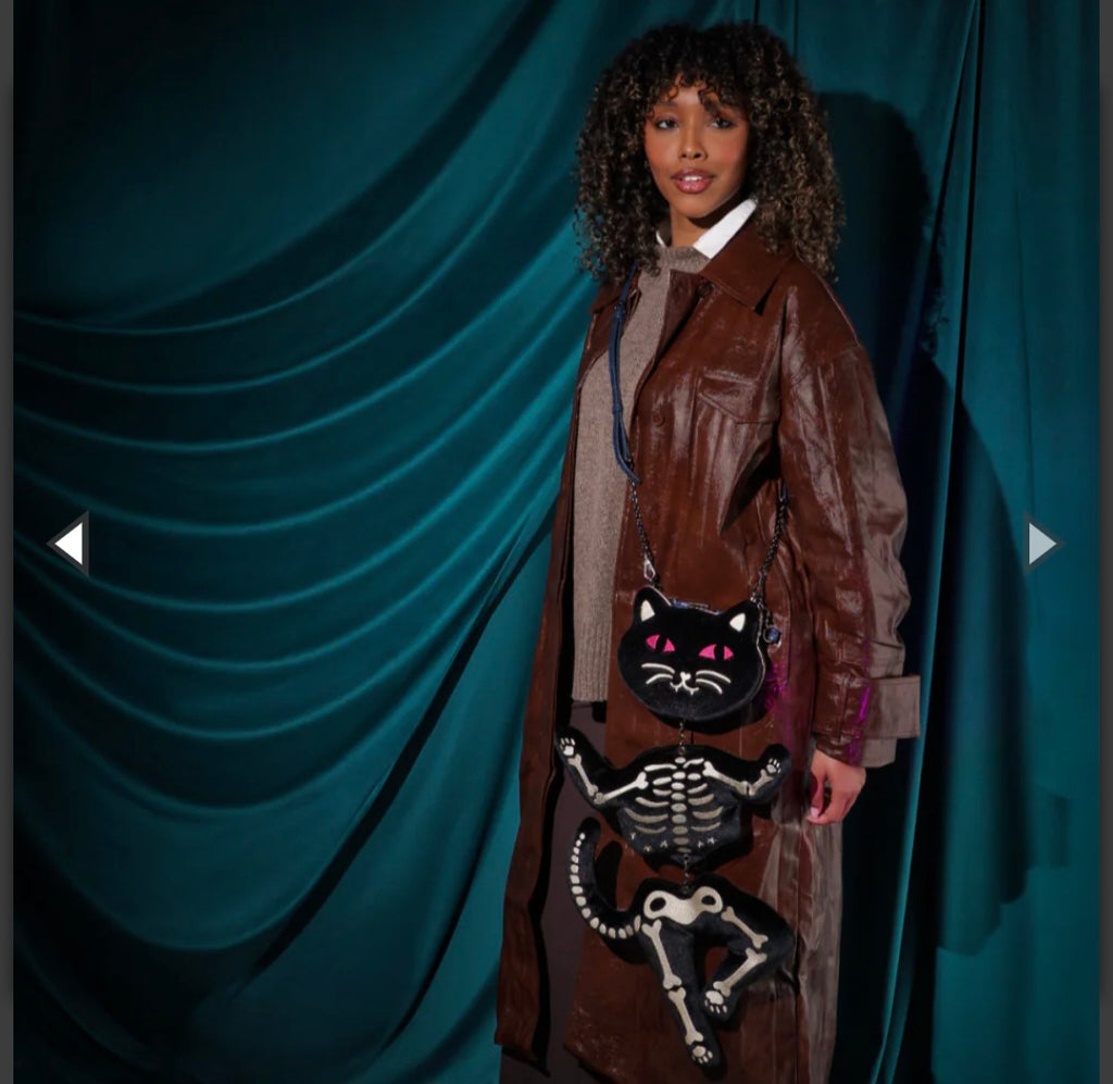 Vendula Haunted Theatre Skelecat Bag