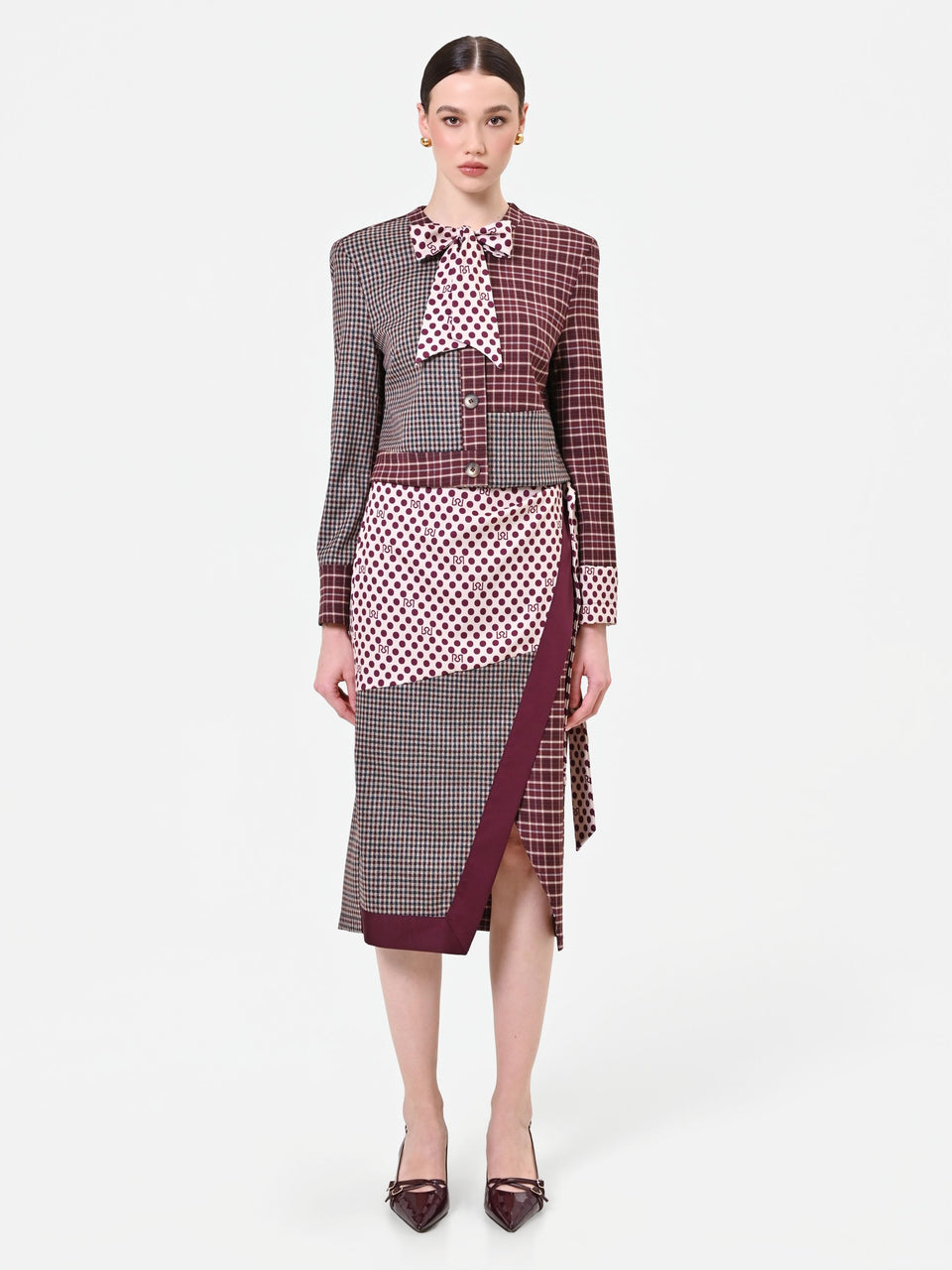 Rinascimento giacca giacca bordeaux con design patchwork e fiocco